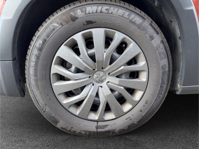 Peugeot Rifter Allure 1.5 BHDi 130 °Navi°AHK°AAC°PDC°
