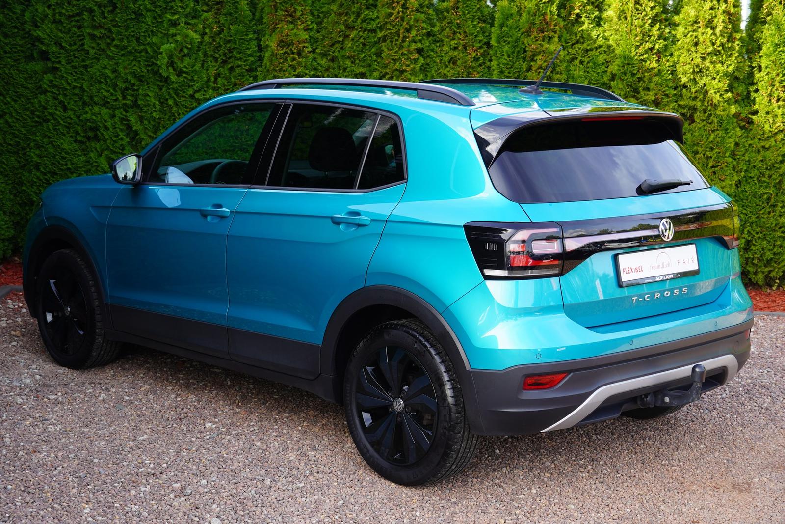 Volkswagen T-Cross 1.0 TSI Life PDC AHK Tempomat Totwinkel