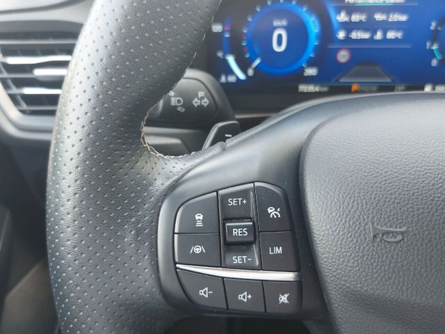 Focus Lim. ST 2.3 EcoBoost Navi LED SHZ