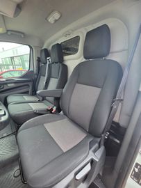 Ford Transit Custom - 12