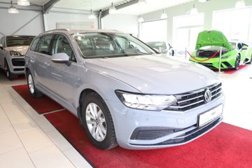 Volkswagen Passat Variant - 9