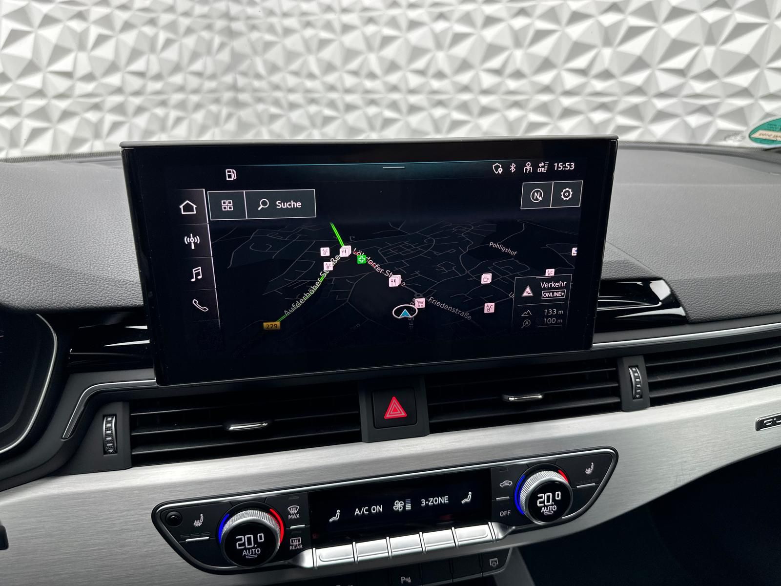 Fahrzeugabbildung Audi A4 40 TDI QUA/S-LINE/COMPETITION/MATRIX/PANO/B&O