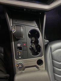 Volkswagen Touareg - 5