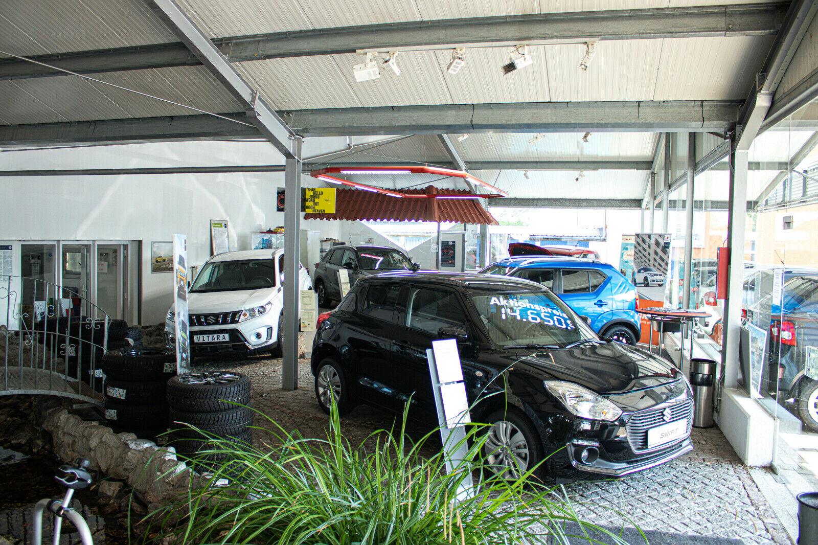 showroom-image-top