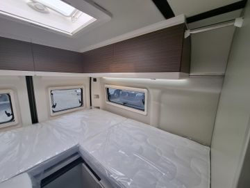 Westfalia Columbus 640 E 140 PS 8G Solar Premium