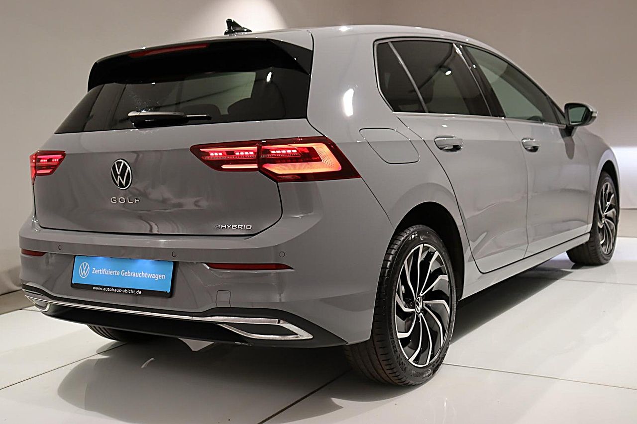 Volkswagen Golf - Bild 4