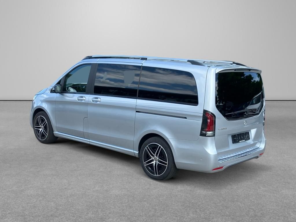 Fahrzeugabbildung Mercedes-Benz V 300 d EXCLUSIVE Lang AMG Line+Night Paket