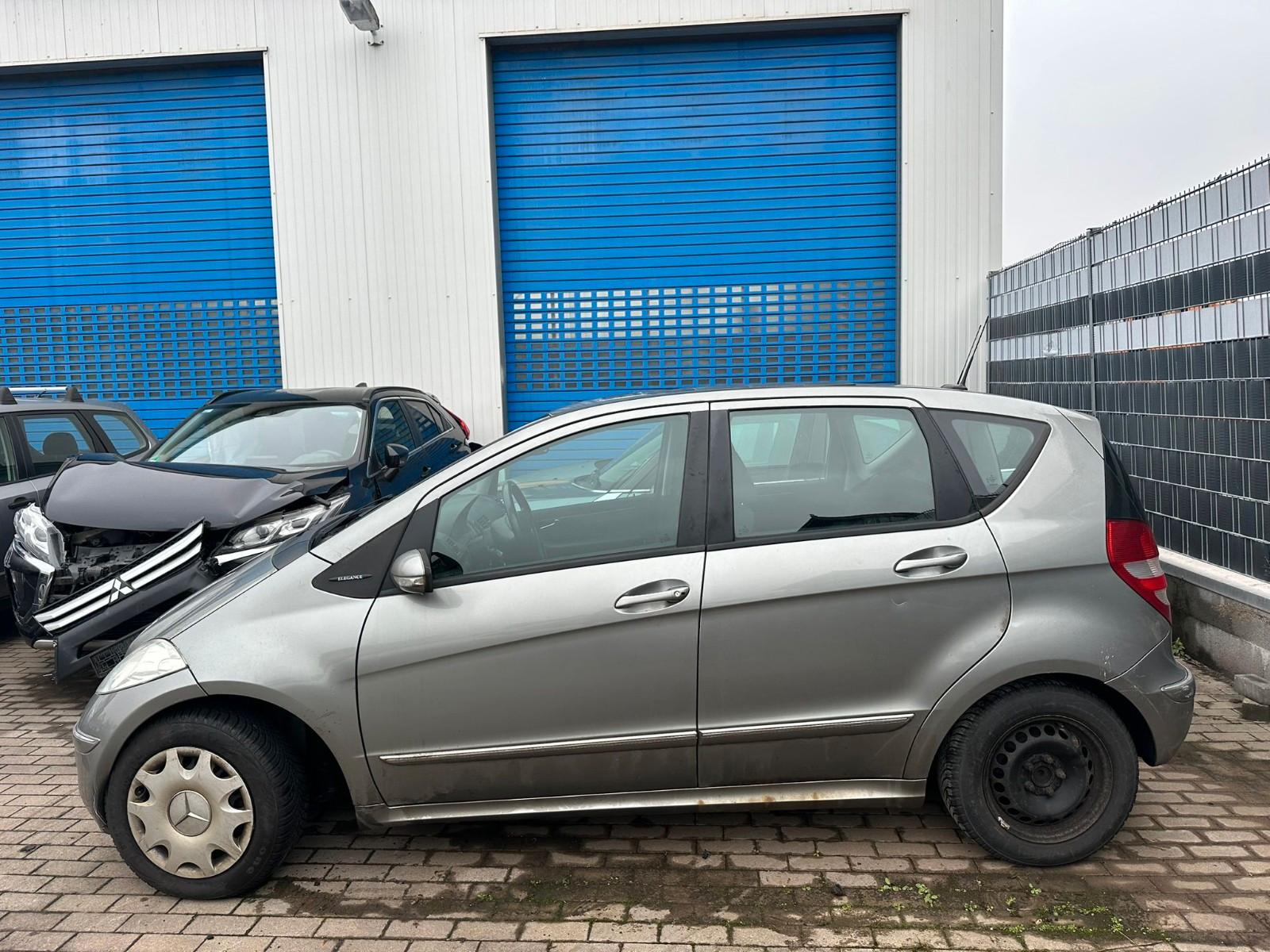 Mercedes-Benz A150 2007 — photo 8