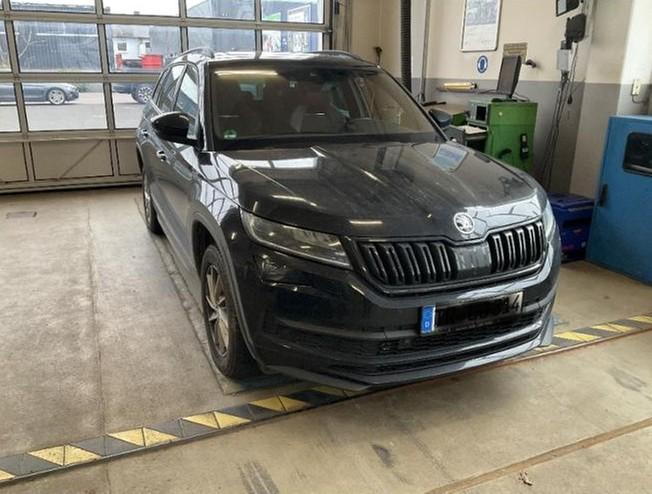Skoda Kodiaq 2.0 TDI DSG 4x4 Sportline AHK, Pano