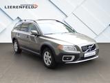 Volvo XC70 2.4D Momentum AWD nur 53 Tkm - Volvo XC70 mit Diesel-Antrieb