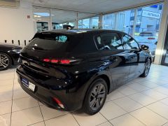 PEUGEOT 308 Automatik NAVI LED SHZ CARPLAY 1.HAND