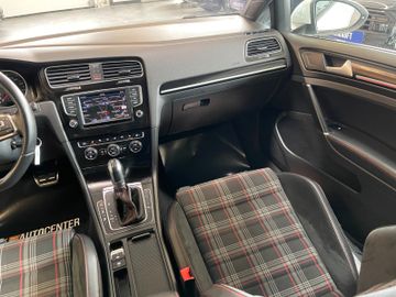 Volkswagen Golf VII Lim. GTI Performance BMT *ACC*BI-XENON*