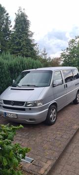 Volkswagen T4 Caravelle 2,5-l-Diesel TDI 111kW Standard - silberne Volkswagen T4 Caravelle