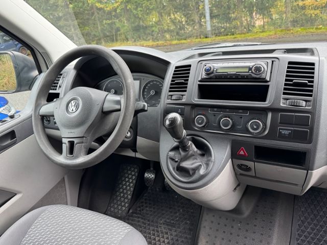 Fahrzeugabbildung Volkswagen T5 Transporter Kasten KR 2,0 TDI KLIMA