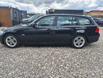 BMW 320 - 2