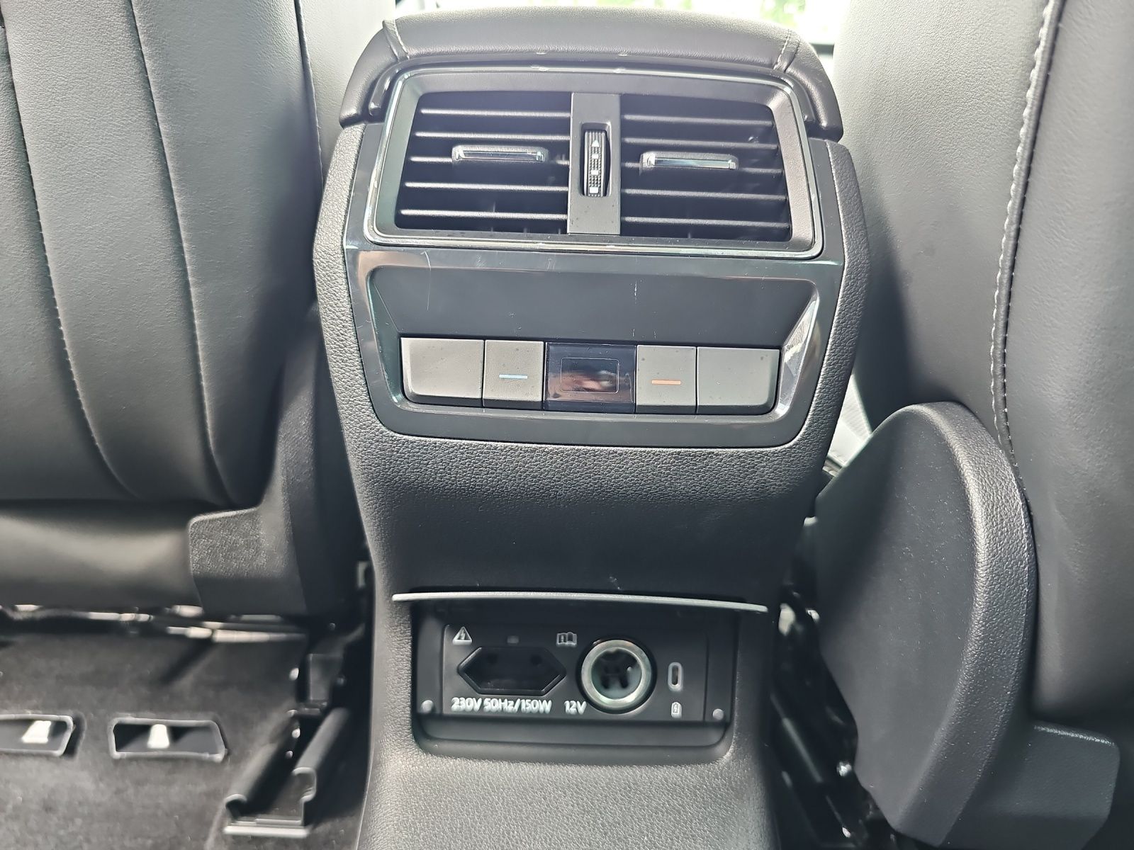 Fahrzeugabbildung SKODA Kodiaq Style 2.0 TDI DSG AHK ACC LED