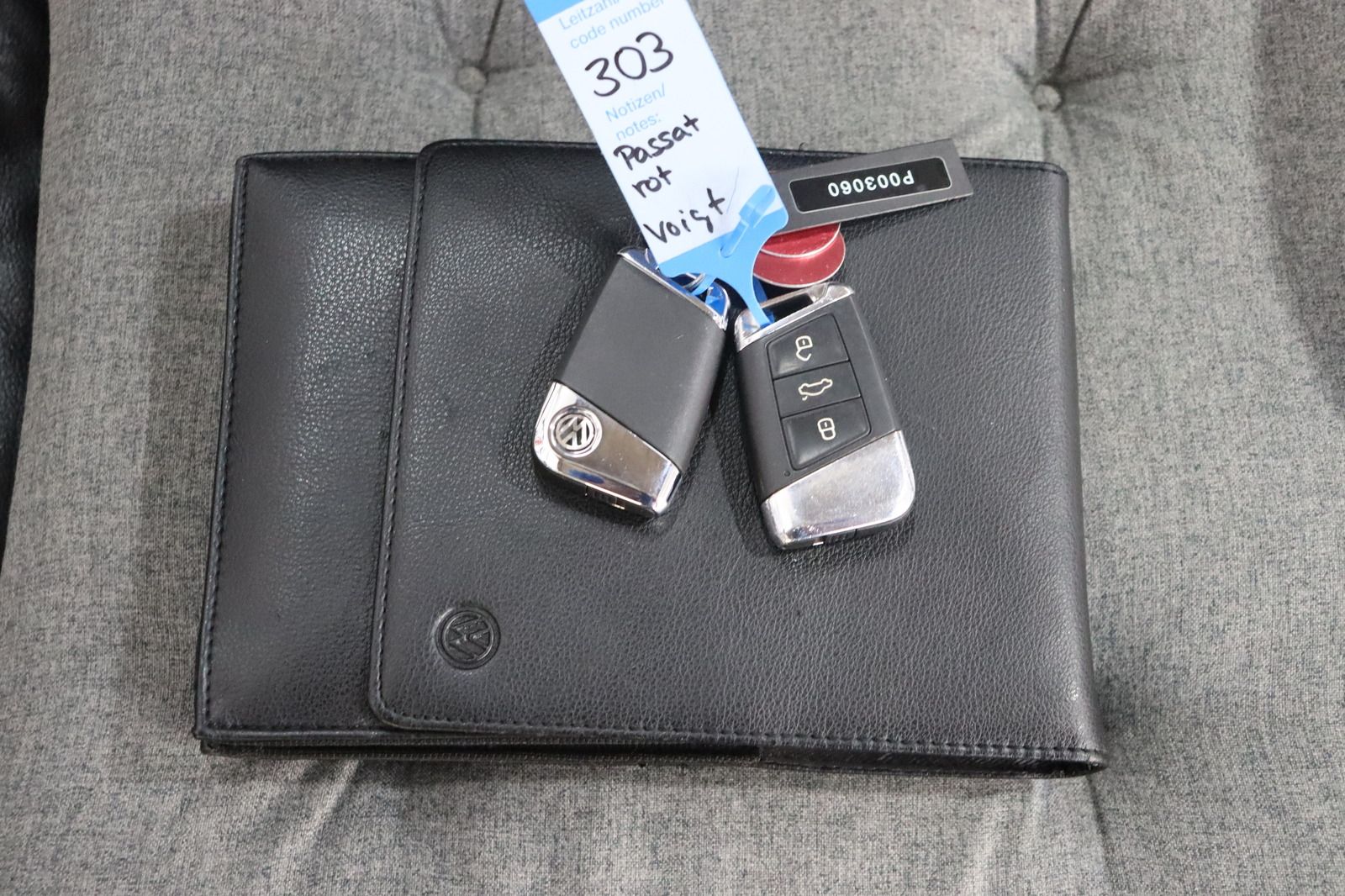 Fahrzeugabbildung Volkswagen Passat 4MOTION * Navi * LED * Massage