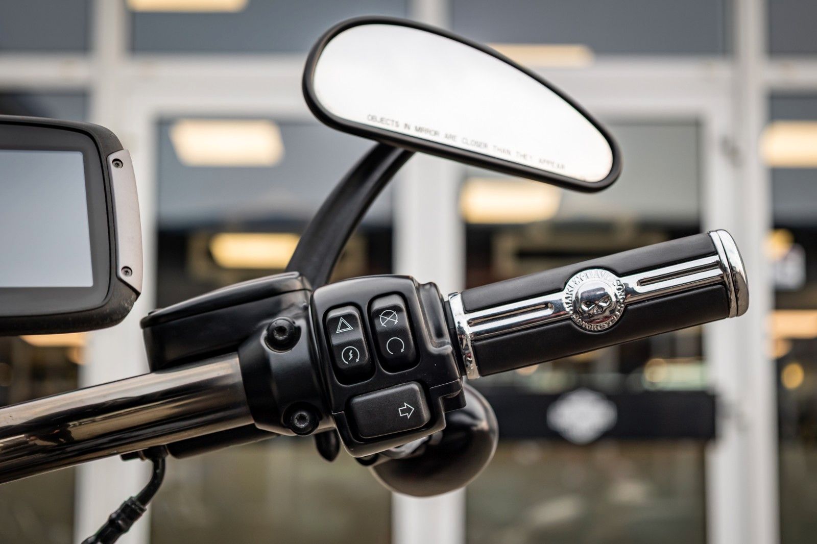 Fahrzeugabbildung Harley-Davidson FXSE CVO Pro Street Breakout - Jekill & Hyde