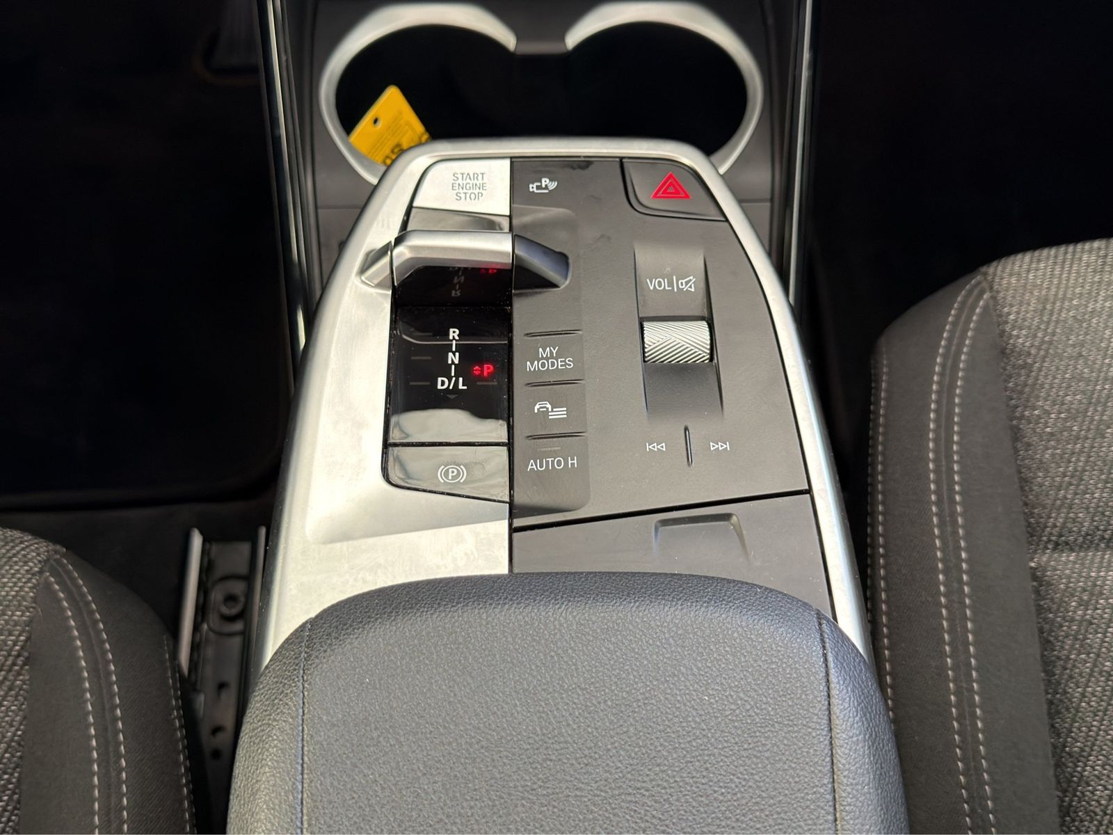 BMW X1 sDrive18d LED+/K-ZUG/CAM/SH/K-ZUG foto 11