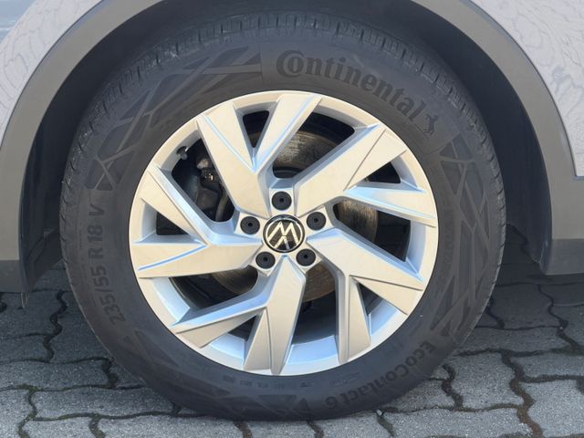 Tiguan 2.0 TDI DSG 4Motion NAVI LED AHK-klappbar