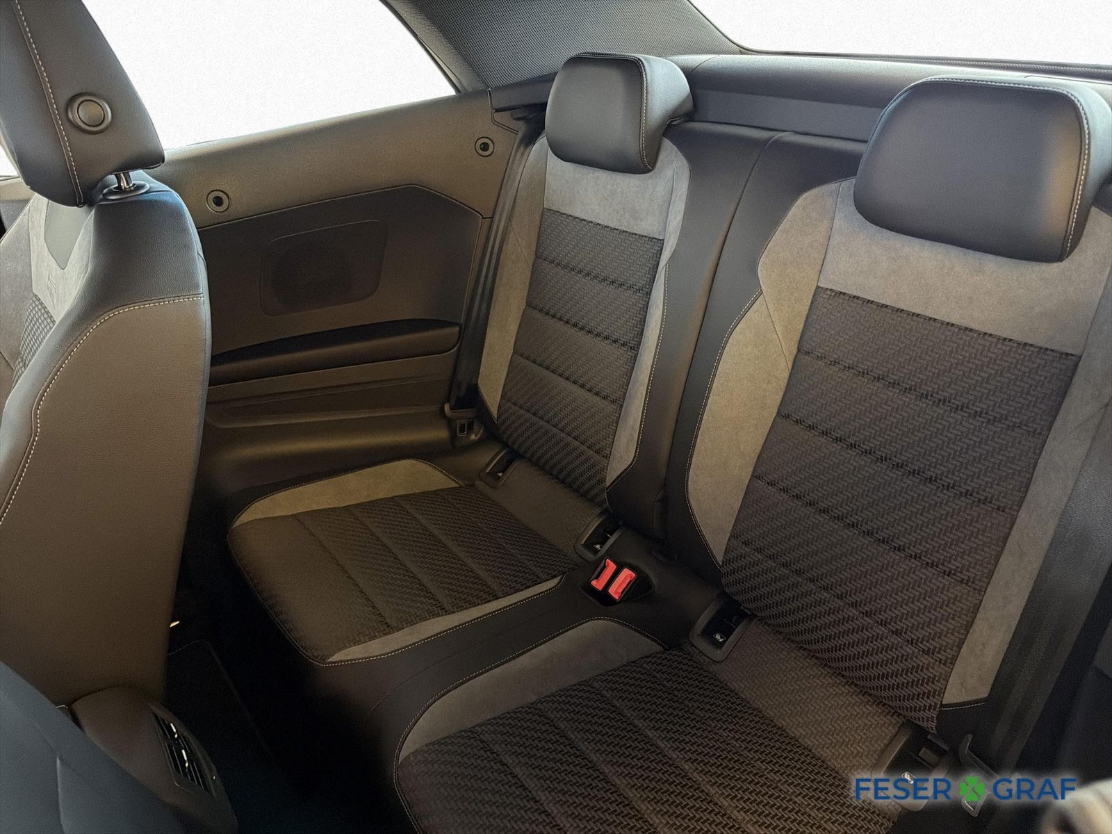 Volkswagen T-Roc - Bild 10