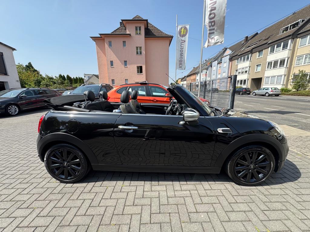 MINI Cooper Cabrio