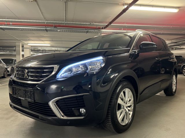 Peugeot 5008 PureTech 180 EAT8 Allure  Automatik 7 Sitze