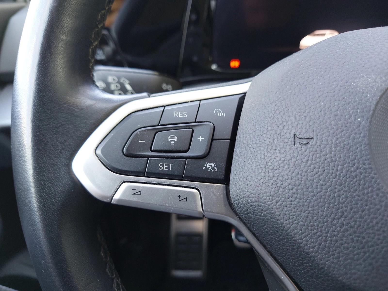 Volkswagen Golf VIII Lim. 2.0 TDI Active IQ.DRIVE ACC, миниатюра 20