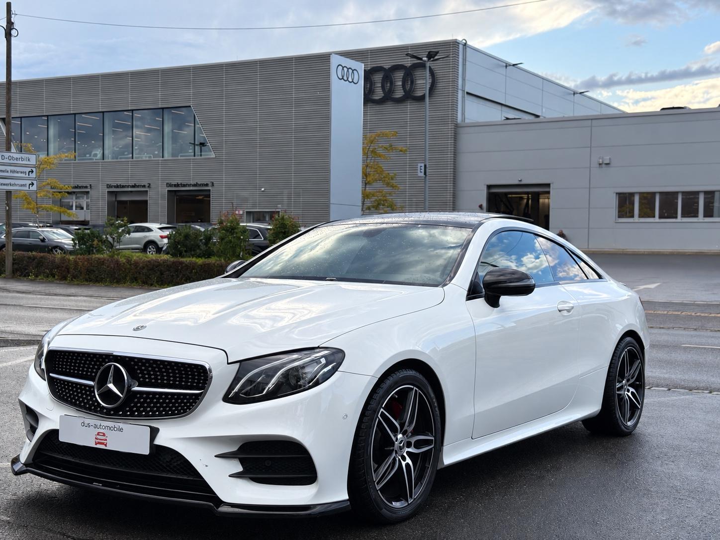 Mercedes-Benz E 200 E Coupe Amg Line ,Pano, Ambiente , CarPlay