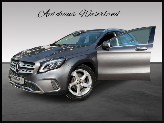 Mercedes-Benz GLA 200 MIT AHK, NAVI, LED, KAMERA UND TEILLEDER