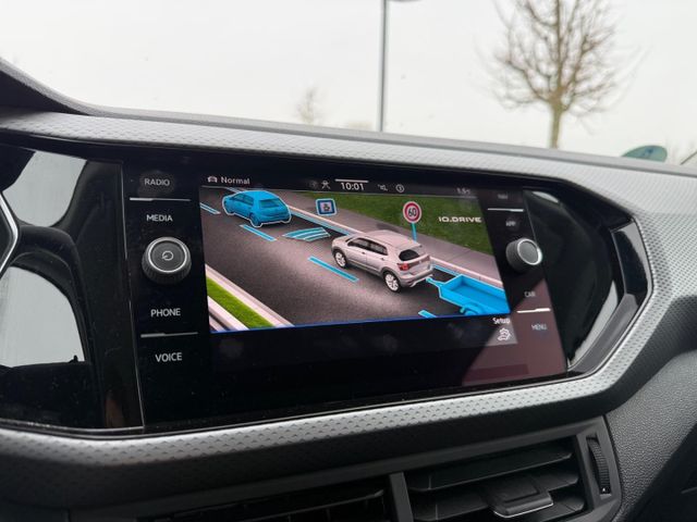 T-Cross Active 1.5 TSI AHK-abnehmbar Navi ACC