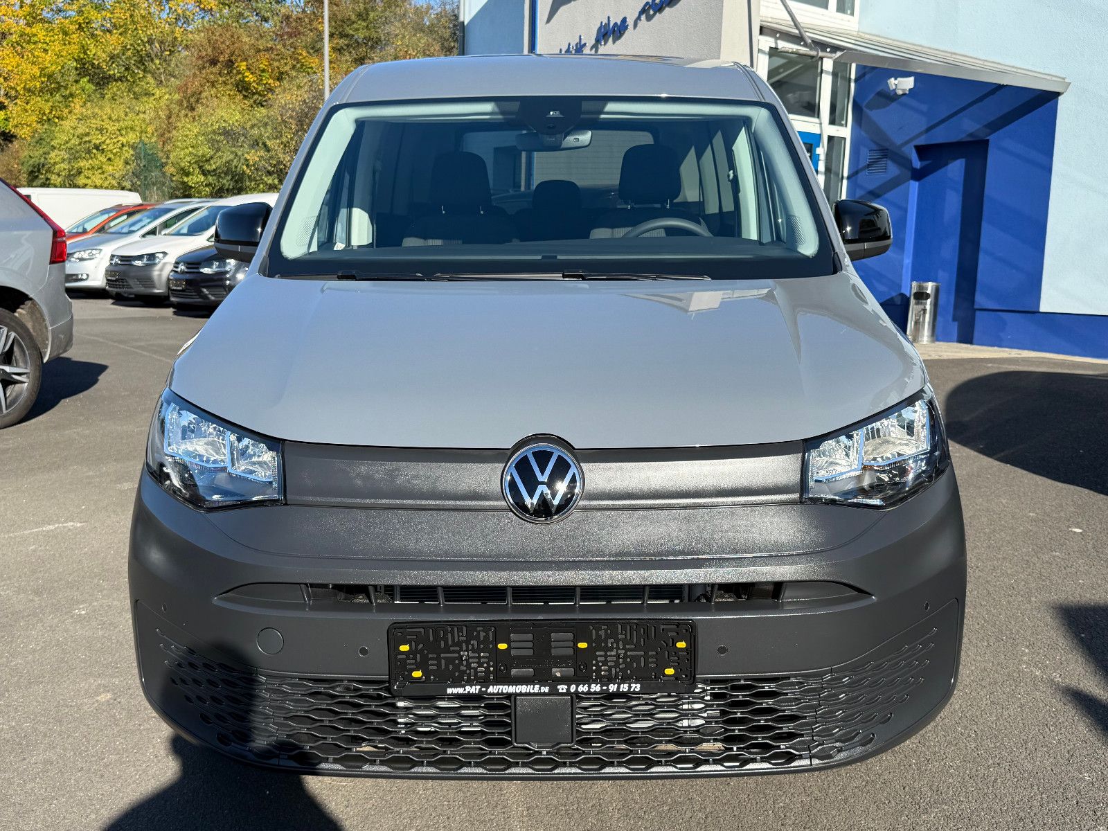 Fahrzeugabbildung Volkswagen Caddy TSI 7-Sitzer GRA AHK DAB Navi Kamera