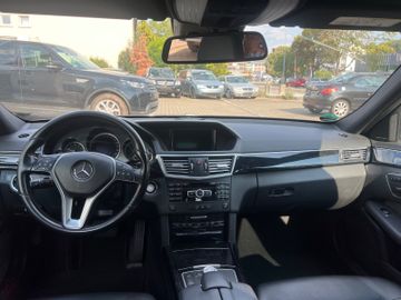 Mercedes E 220 - 9