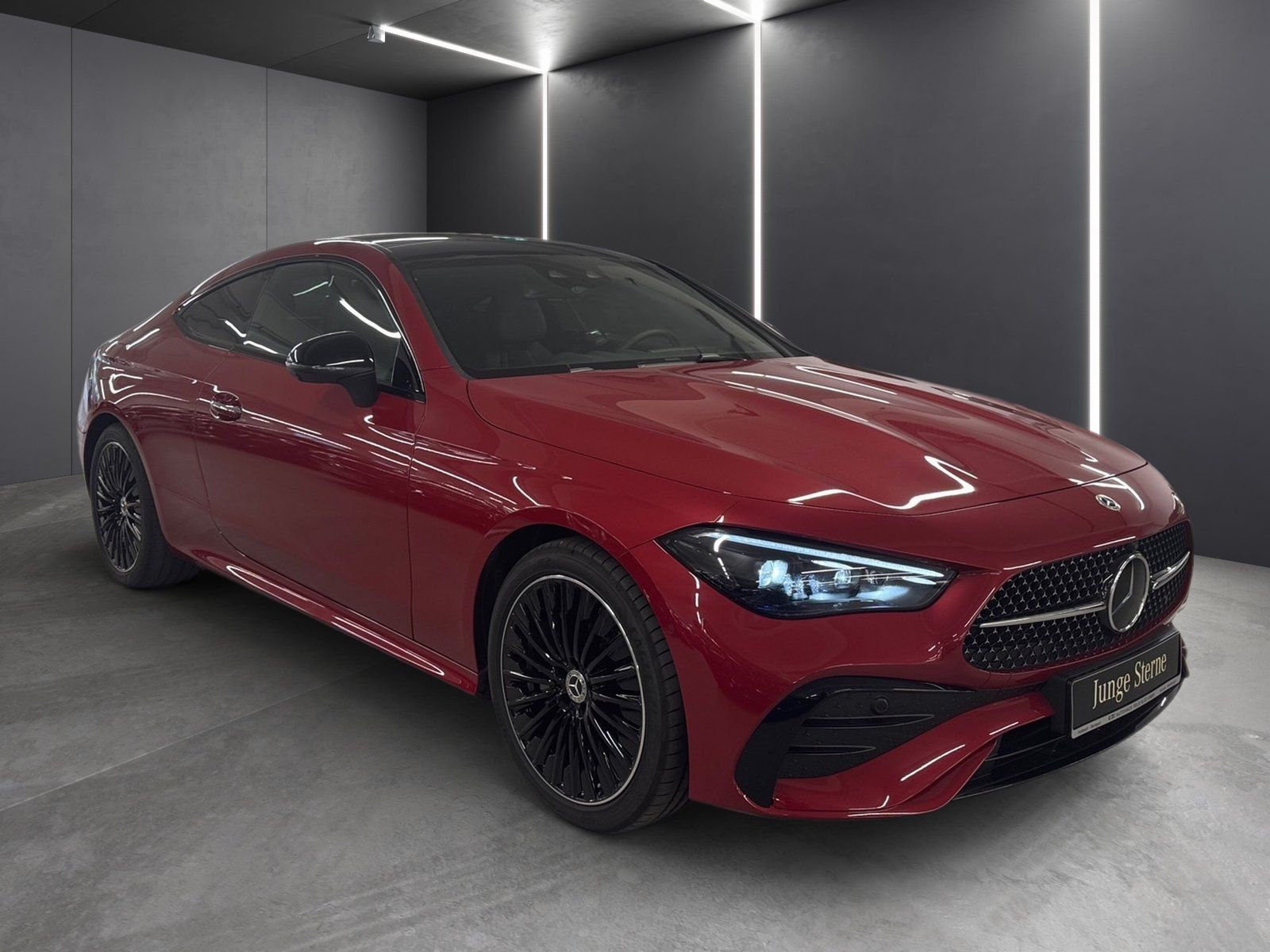 Fahrzeugabbildung Mercedes-Benz CLE 200 AMG Premium*Pano*Distro*STDHZG*Night*360