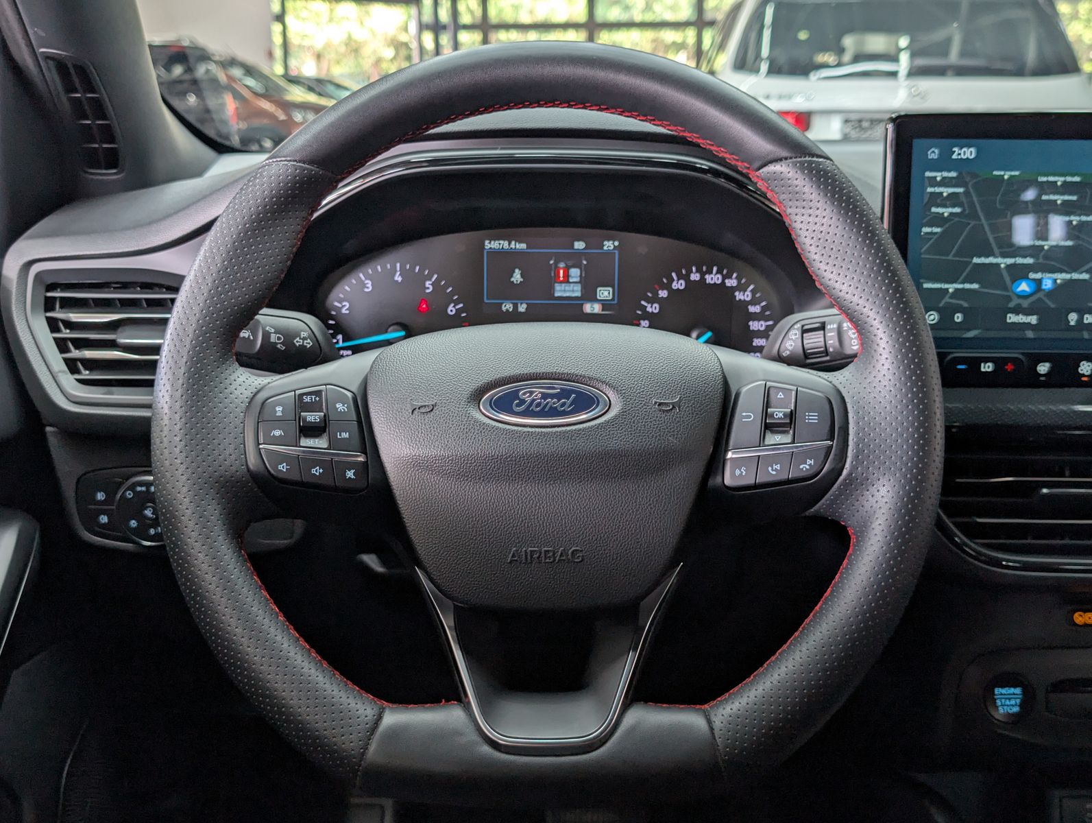 Fahrzeugabbildung Ford Focus 1.0 EB ST-Line ACC LED KAM WINTER Styling