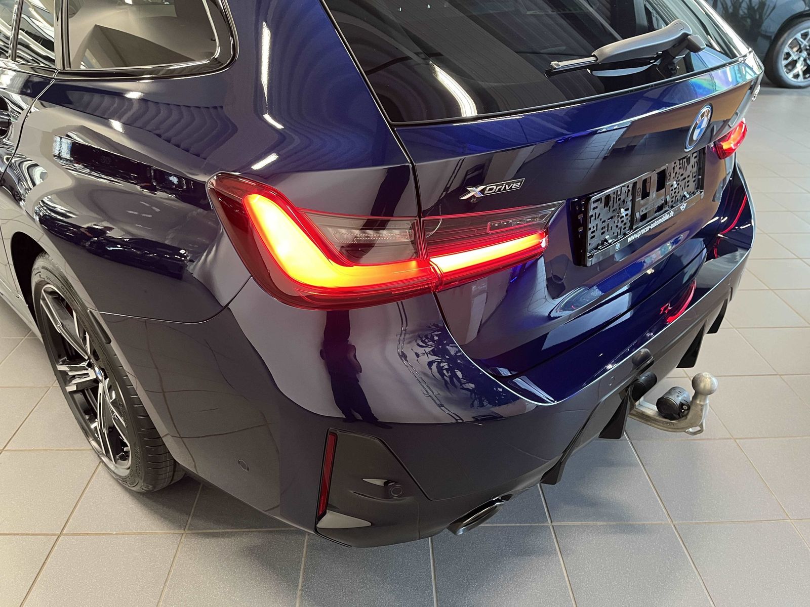 BMW 330 - Bild 5