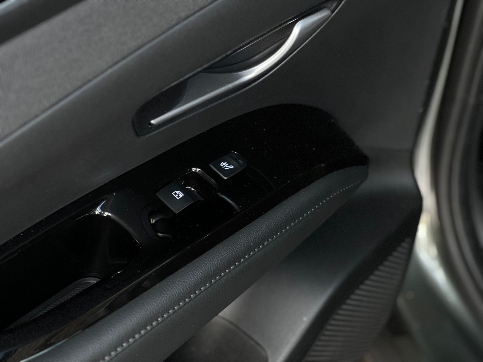 Fahrzeugabbildung Hyundai TUCSON Prime Plug-In Hybrid PHEV 4WD LEDER LED