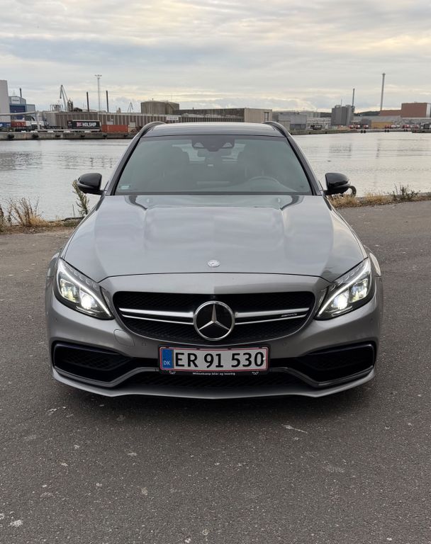 Image of Mercedes-Benz C 63 AMG