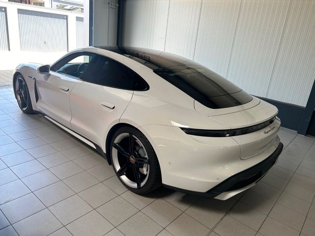 Porsche Taycan Turbo. ( Neuzustand