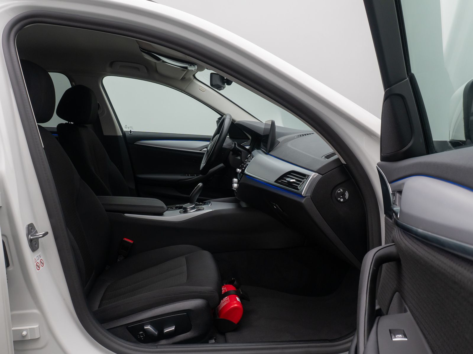 Fahrzeugabbildung BMW 530d xD ACC 360°Memory DAB DisplKey AHK Standhz