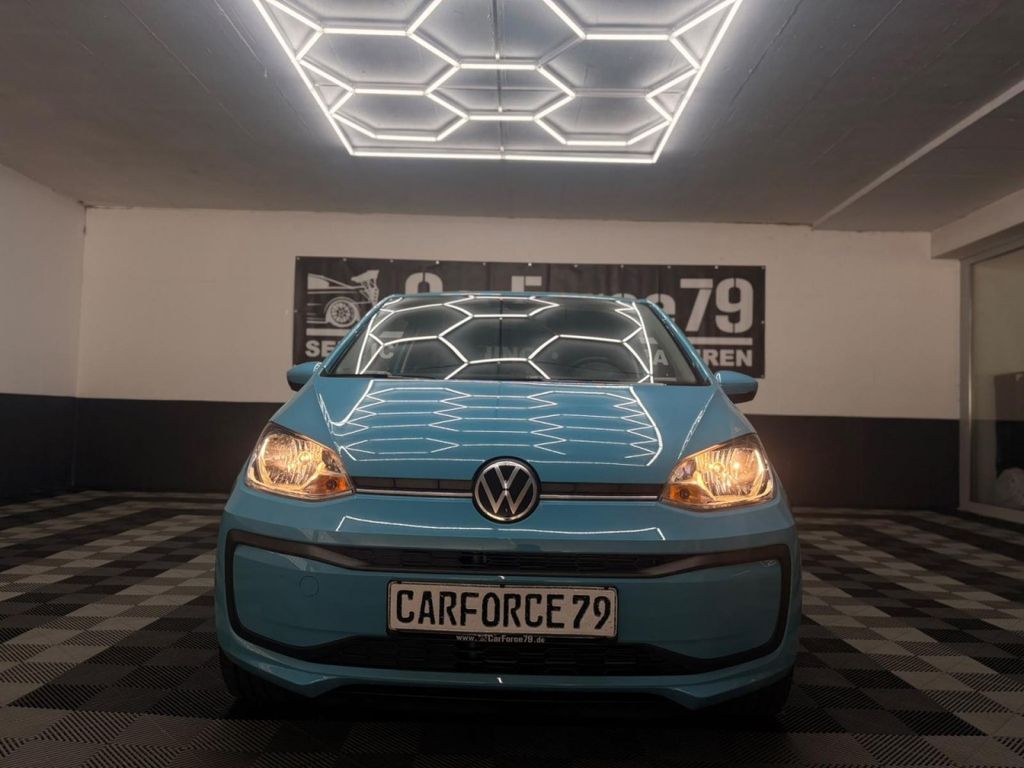 VW up! United ISOFIX KLIMAA 8-FACH DAB SPURHALTEASS VW up! United ISOFIX KLIMAA 8-FACH DAB SPURHALTEASS