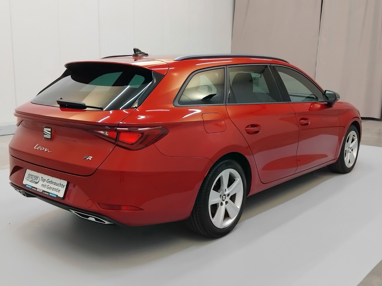 Seat Leon (09/2021, Benzin)