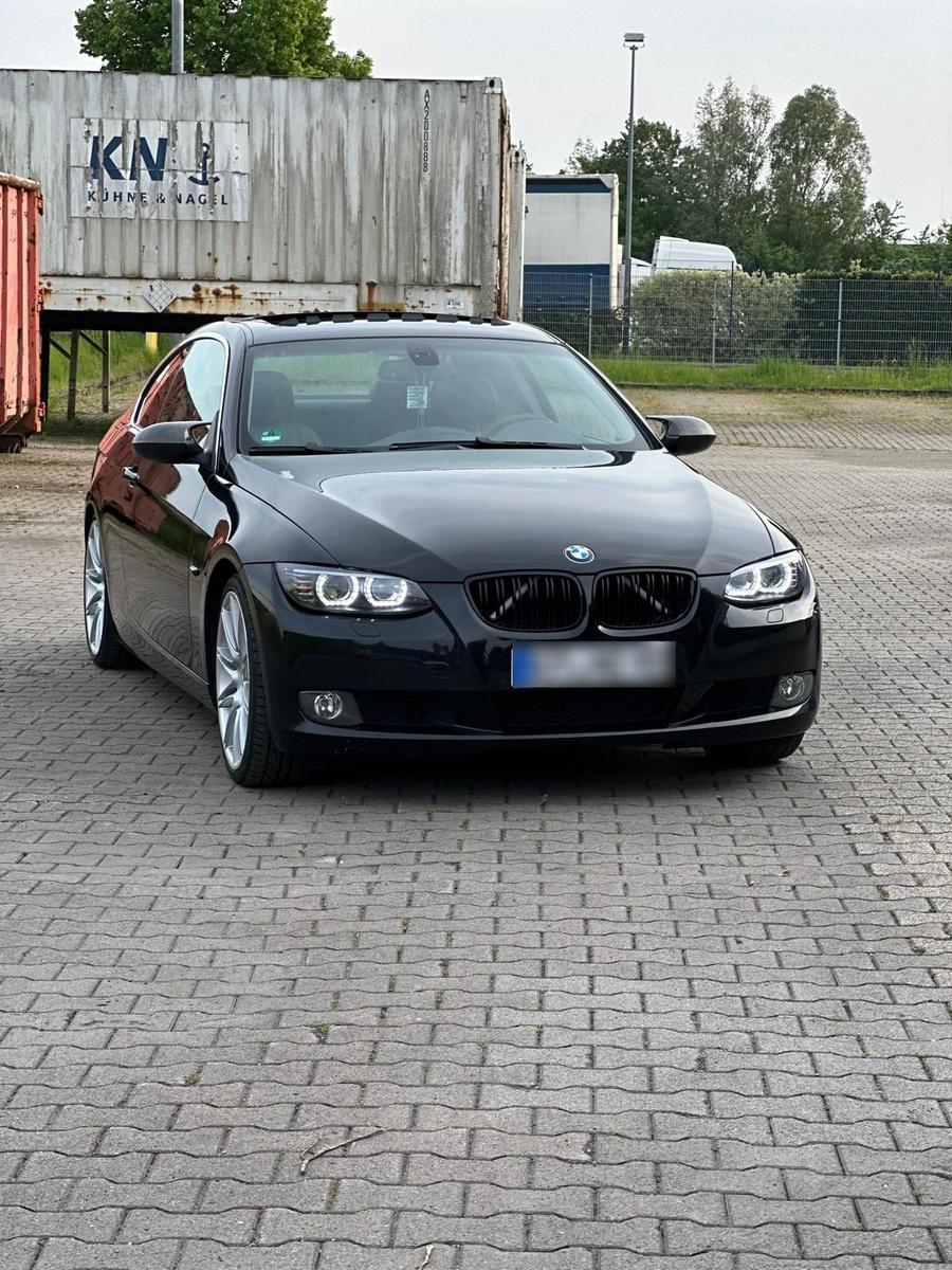 BMW 325