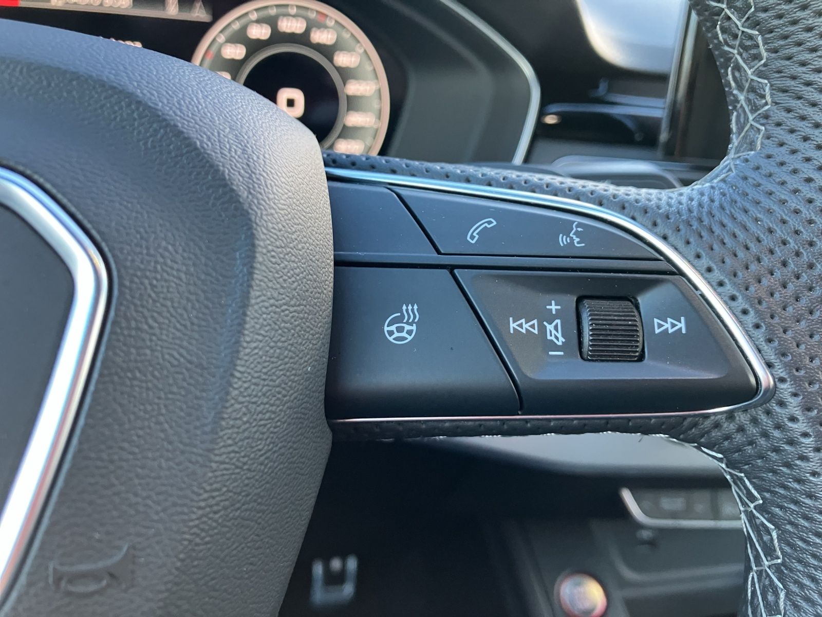 Fahrzeugabbildung Audi S5 Sportback TDI Q MATRIX AVC 20" HUD  NAVI