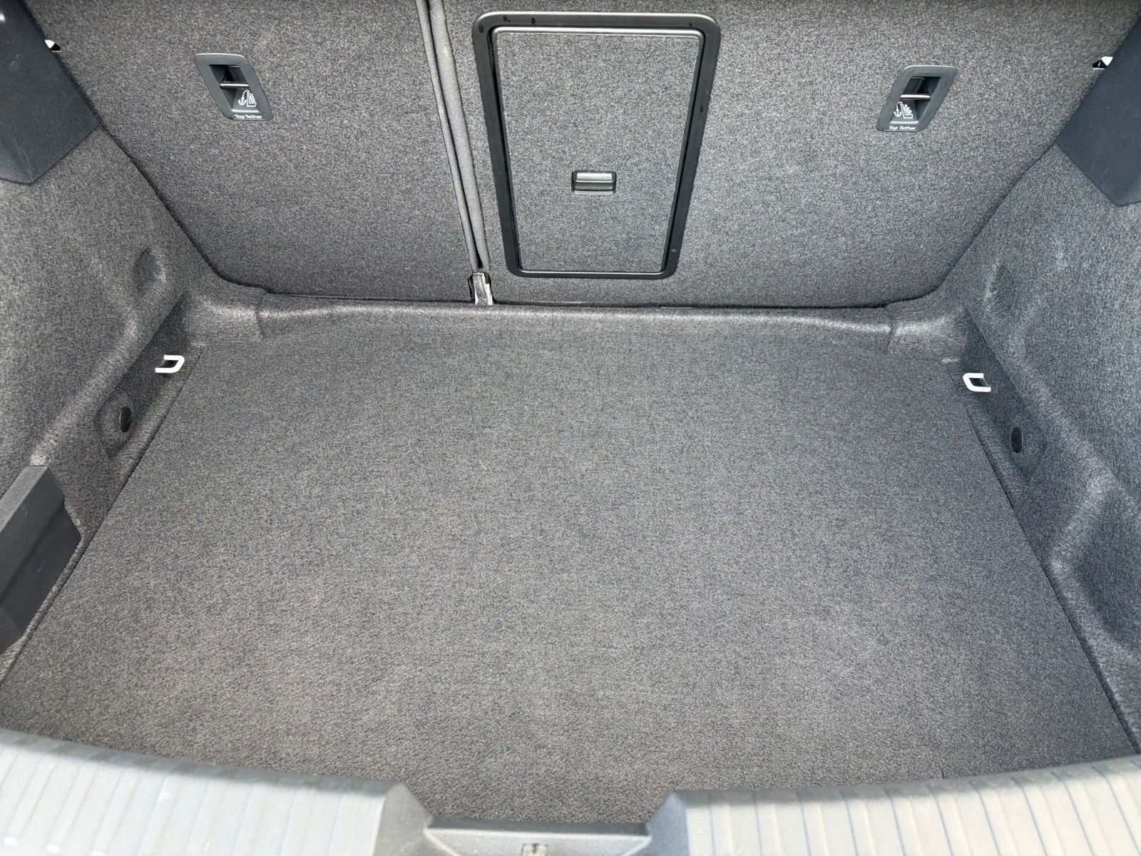 Fahrzeugabbildung CUPRA Leon 1.5 TSI
