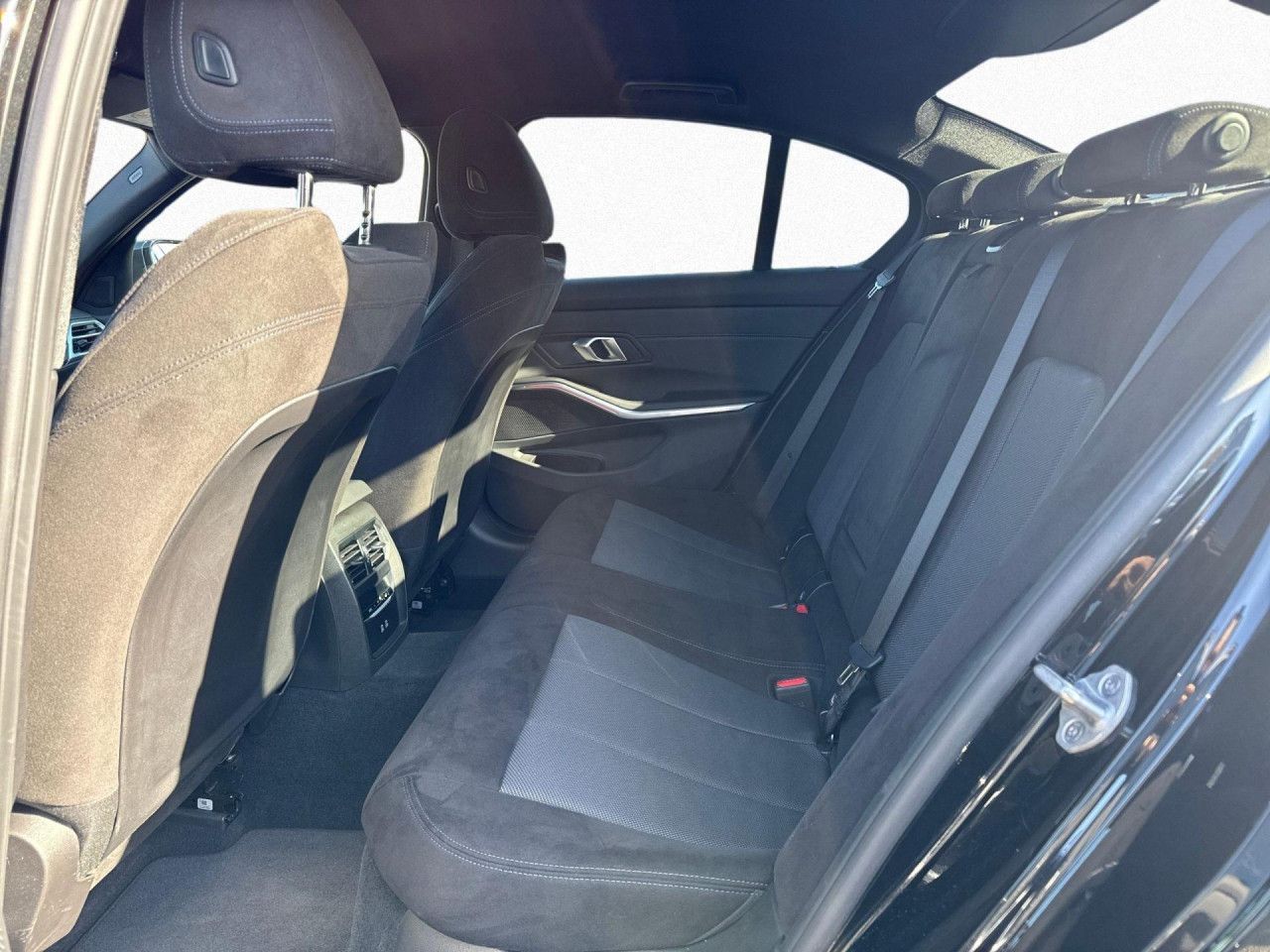 BMW 320 - Bild 18