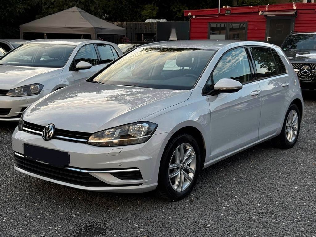 Image of Volkswagen Golf