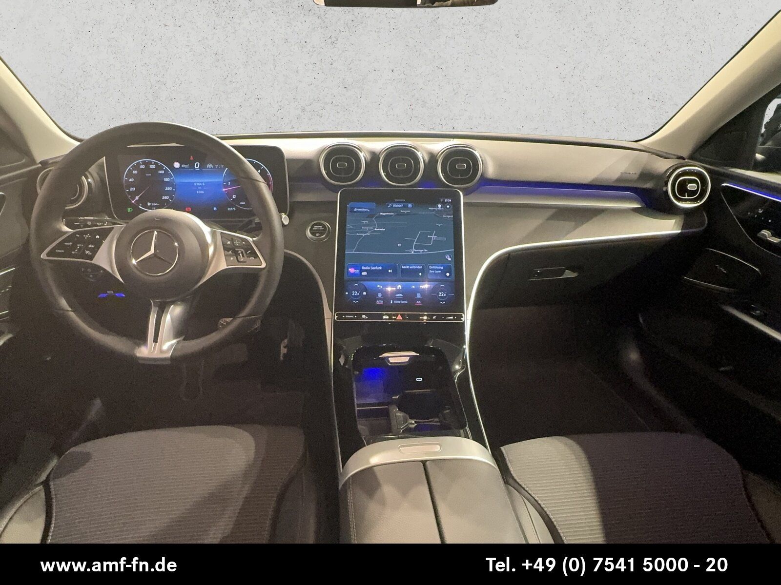 C 220d T 4MATIC AVANTGARDE AHK PANO DISTRO 360°