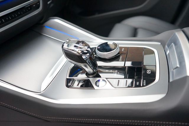 Fahrzeugabbildung BMW X6 xDrive 40 d M Sport Sofort NETTO EXPORT