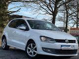 Volkswagen Polo V Team 1.2*Klima*Tempomat*Sitzheizung*PDC* - Volkswagen Polo aus 2010: Team